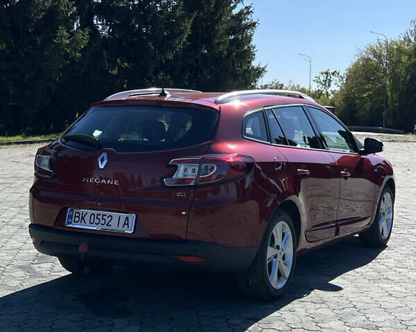 Червоний Рено Меган, об'ємом двигуна 1.46 л та пробігом 248 тис. км за 8100 $, фото 4 на Automoto.ua