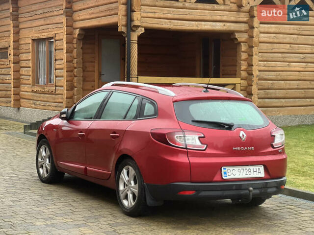 Красный Рено Меган, объемом двигателя 1.46 л и пробегом 220 тыс. км за 6350 $, фото 9 на Automoto.ua