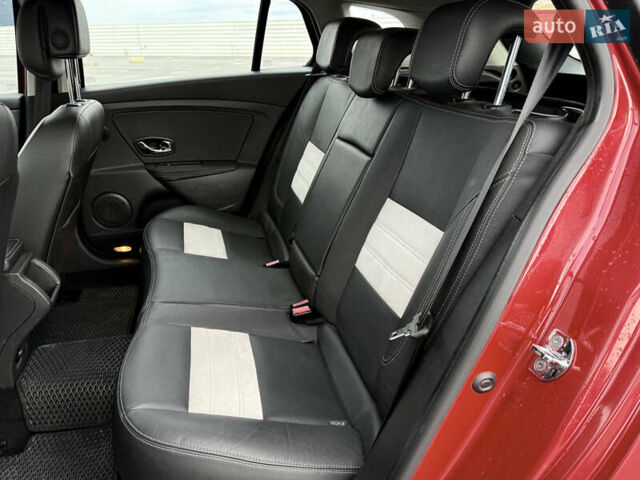 Червоний Рено Меган, об'ємом двигуна 1.5 л та пробігом 197 тис. км за 9200 $, фото 20 на Automoto.ua