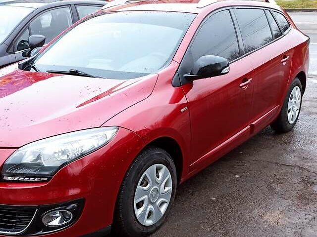 Красный Рено Меган, объемом двигателя 1.5 л и пробегом 239 тыс. км за 8700 $, фото 2 на Automoto.ua