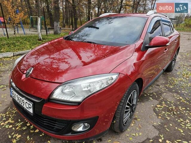 Красный Рено Меган, объемом двигателя 1.5 л и пробегом 295 тыс. км за 6500 $, фото 4 на Automoto.ua