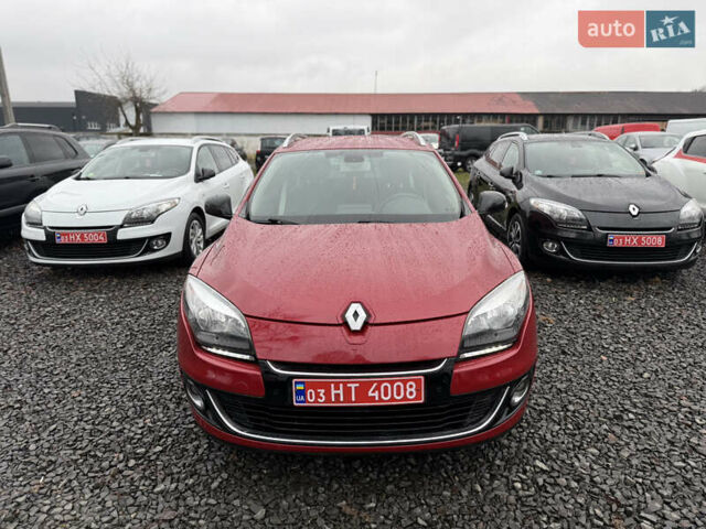 Красный Рено Меган, объемом двигателя 1.5 л и пробегом 219 тыс. км за 8900 $, фото 3 на Automoto.ua