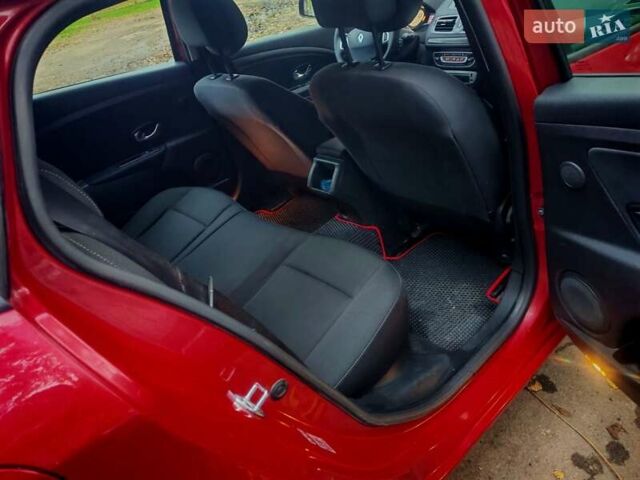 Красный Рено Меган, объемом двигателя 1.5 л и пробегом 244 тыс. км за 7199 $, фото 26 на Automoto.ua