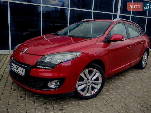 Красный Рено Меган, объемом двигателя 1.5 л и пробегом 244 тыс. км за 7199 $, фото 12 на Automoto.ua