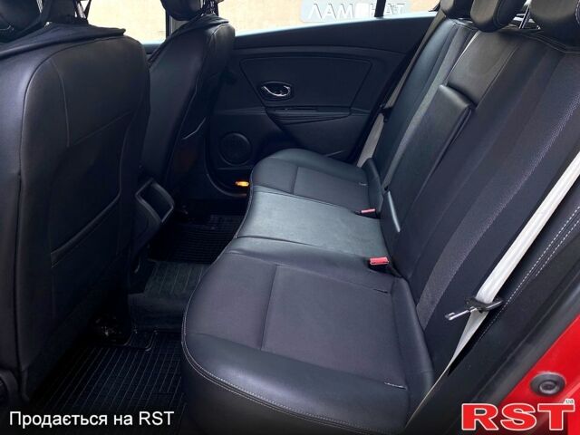 Красный Рено Меган, объемом двигателя 1.5 л и пробегом 186 тыс. км за 7500 $, фото 10 на Automoto.ua