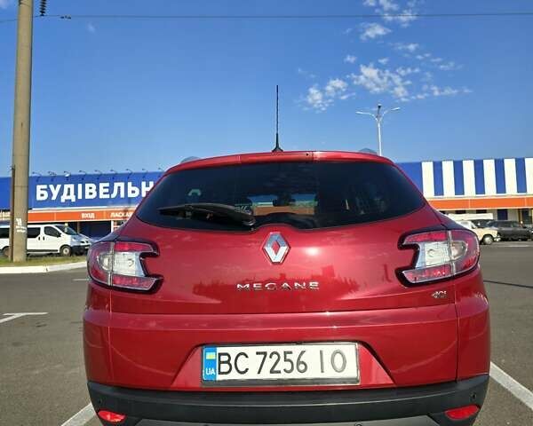 Красный Рено Меган, объемом двигателя 1.46 л и пробегом 204 тыс. км за 10000 $, фото 3 на Automoto.ua