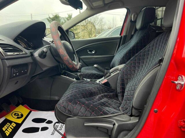 Красный Рено Меган, объемом двигателя 1.5 л и пробегом 212 тыс. км за 8200 $, фото 8 на Automoto.ua