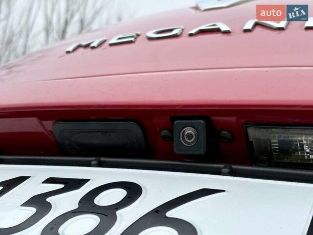 Червоний Рено Меган, об'ємом двигуна 1.46 л та пробігом 248 тис. км за 8350 $, фото 16 на Automoto.ua