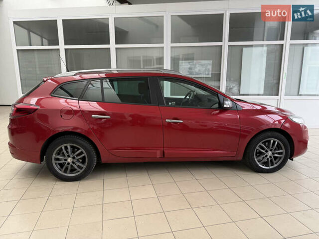 Красный Рено Меган, объемом двигателя 1.46 л и пробегом 181 тыс. км за 6800 $, фото 4 на Automoto.ua