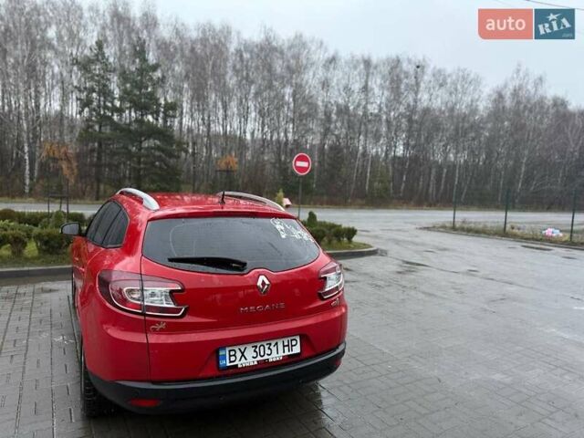 Червоний Рено Меган, об'ємом двигуна 1.46 л та пробігом 197 тис. км за 7500 $, фото 3 на Automoto.ua