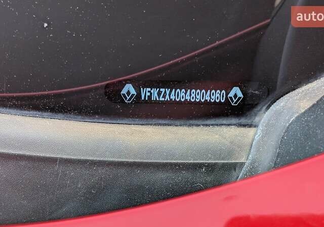 Красный Рено Меган, объемом двигателя 1.46 л и пробегом 187 тыс. км за 9500 $, фото 1 на Automoto.ua