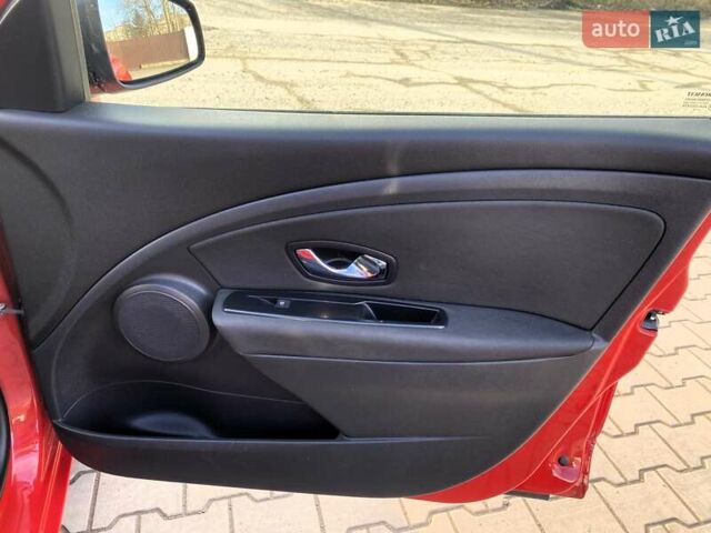 Червоний Рено Меган, об'ємом двигуна 1.5 л та пробігом 161 тис. км за 8650 $, фото 18 на Automoto.ua