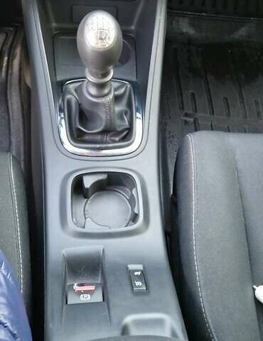 Червоний Рено Меган, об'ємом двигуна 1.5 л та пробігом 214 тис. км за 7300 $, фото 13 на Automoto.ua