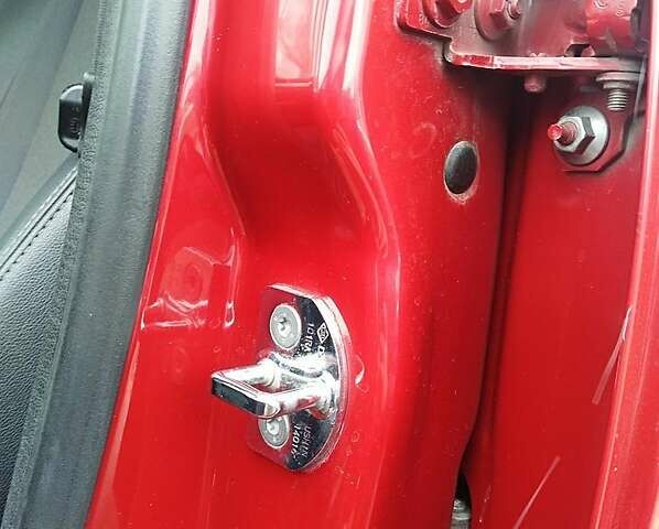 Красный Рено Меган, объемом двигателя 1.5 л и пробегом 224 тыс. км за 9500 $, фото 15 на Automoto.ua