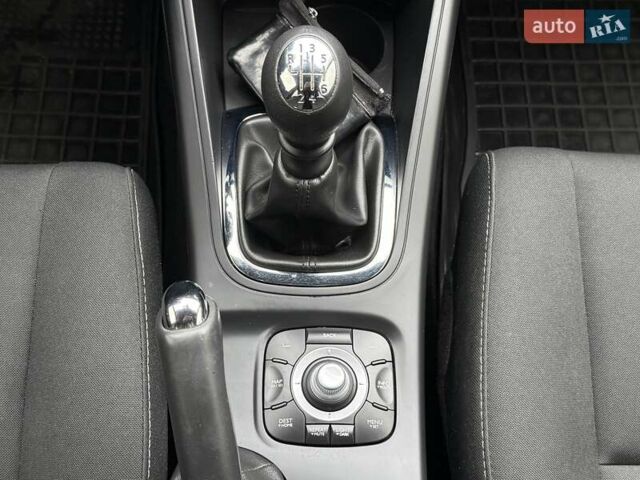 Червоний Рено Меган, об'ємом двигуна 1.5 л та пробігом 160 тис. км за 8800 $, фото 60 на Automoto.ua