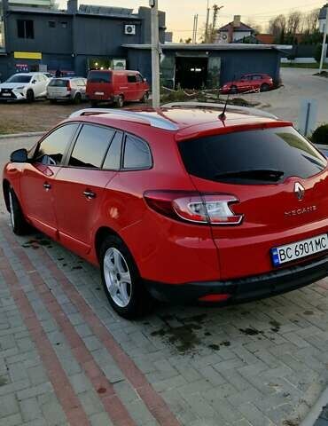 Червоний Рено Меган, об'ємом двигуна 1.5 л та пробігом 214 тис. км за 7300 $, фото 2 на Automoto.ua