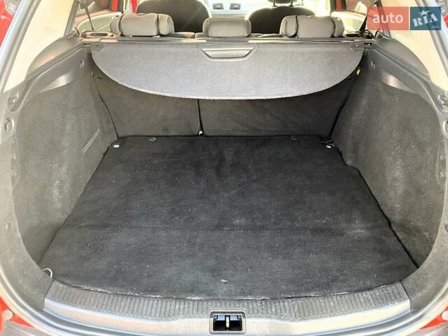 Червоний Рено Меган, об'ємом двигуна 1.5 л та пробігом 161 тис. км за 8650 $, фото 14 на Automoto.ua