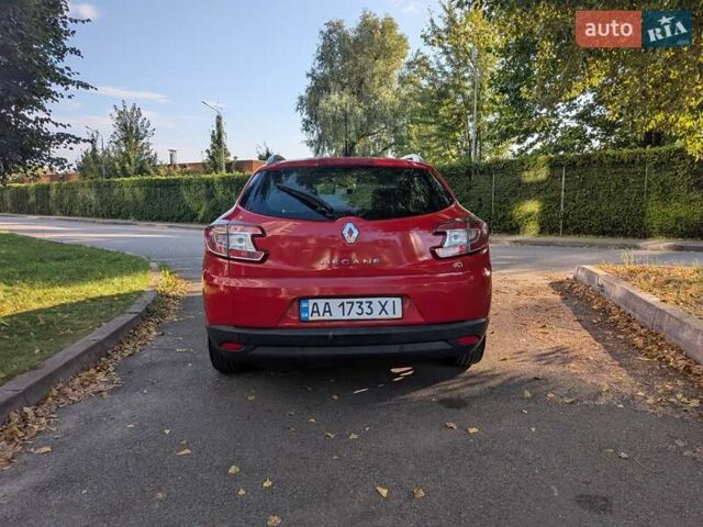 Красный Рено Меган, объемом двигателя 1.5 л и пробегом 163 тыс. км за 9000 $, фото 4 на Automoto.ua