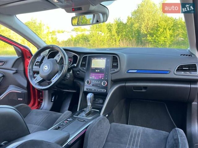 Красный Рено Меган, объемом двигателя 1.6 л и пробегом 219 тыс. км за 13750 $, фото 41 на Automoto.ua