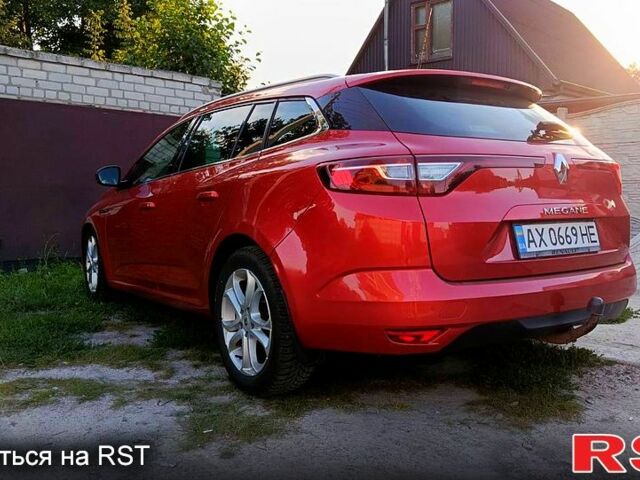Красный Рено Меган, объемом двигателя 1.5 л и пробегом 220 тыс. км за 12000 $, фото 2 на Automoto.ua