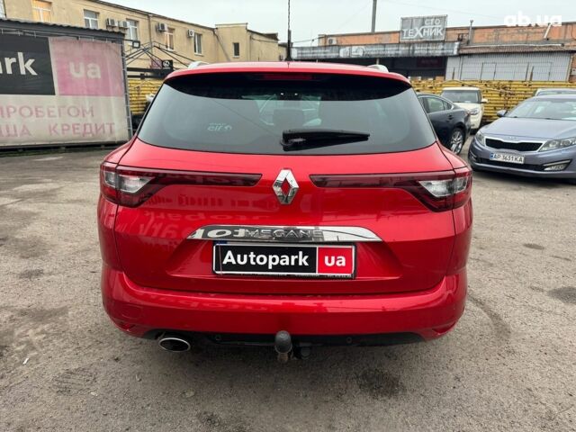 Красный Рено Меган, объемом двигателя 1.5 л и пробегом 235 тыс. км за 14500 $, фото 3 на Automoto.ua