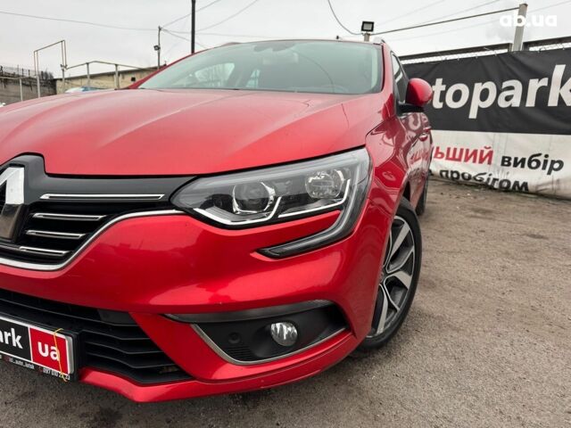 Красный Рено Меган, объемом двигателя 1.5 л и пробегом 235 тыс. км за 14500 $, фото 7 на Automoto.ua