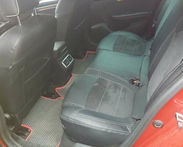 Красный Рено Меган, объемом двигателя 1.46 л и пробегом 235 тыс. км за 14000 $, фото 6 на Automoto.ua