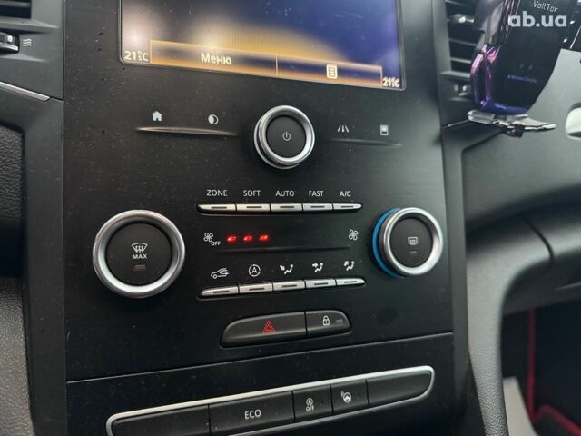 Красный Рено Меган, объемом двигателя 1.5 л и пробегом 235 тыс. км за 14500 $, фото 21 на Automoto.ua