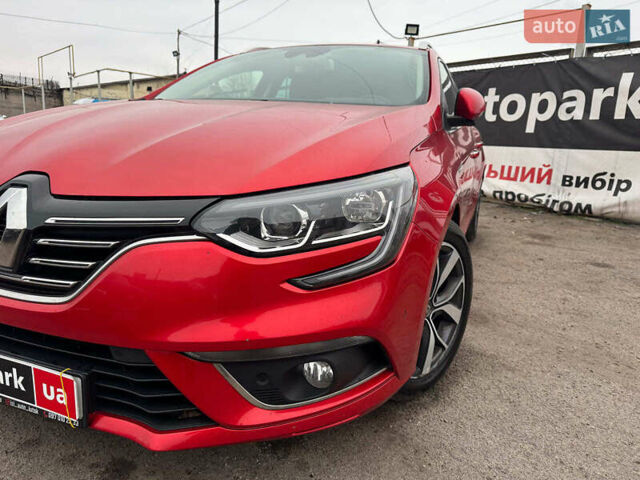 Червоний Рено Меган, об'ємом двигуна 1.5 л та пробігом 235 тис. км за 14500 $, фото 6 на Automoto.ua