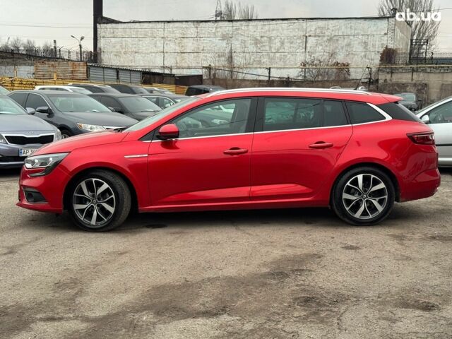 Красный Рено Меган, объемом двигателя 1.5 л и пробегом 235 тыс. км за 14500 $, фото 1 на Automoto.ua