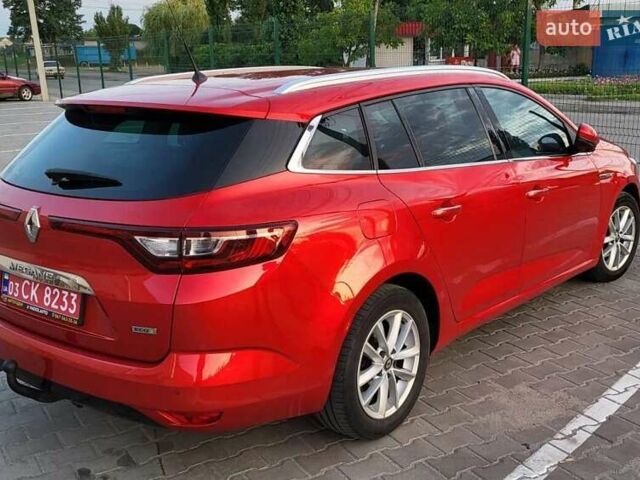 Красный Рено Меган, объемом двигателя 1.46 л и пробегом 190 тыс. км за 15100 $, фото 1 на Automoto.ua