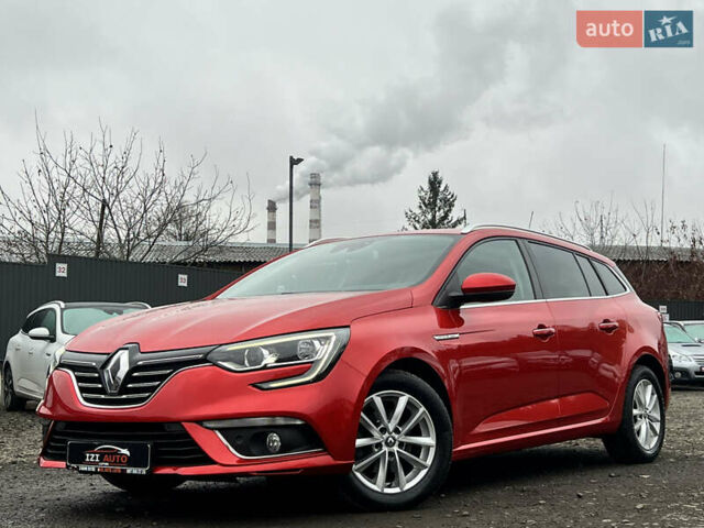 Красный Рено Меган, объемом двигателя 1.5 л и пробегом 209 тыс. км за 13665 $, фото 2 на Automoto.ua