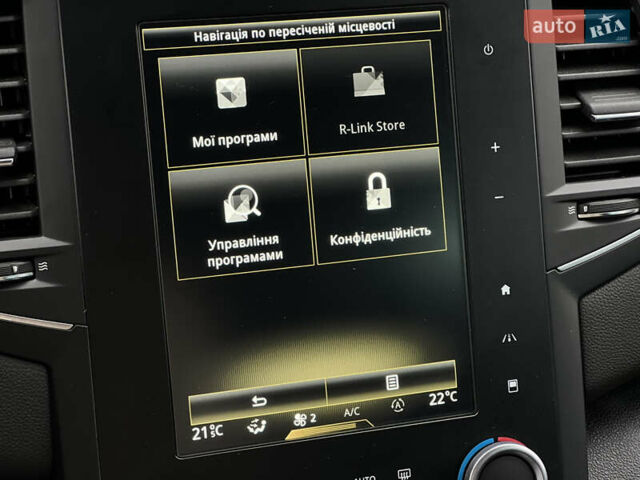 Красный Рено Меган, объемом двигателя 1.5 л и пробегом 209 тыс. км за 13665 $, фото 68 на Automoto.ua