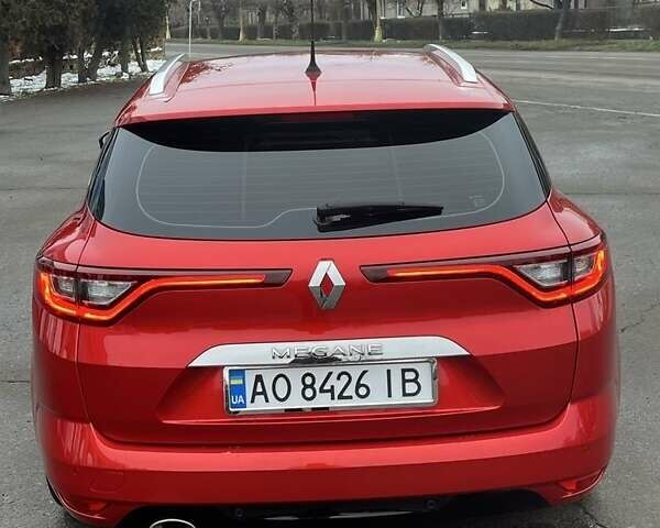 Красный Рено Меган, объемом двигателя 1.3 л и пробегом 108 тыс. км за 12300 $, фото 3 на Automoto.ua