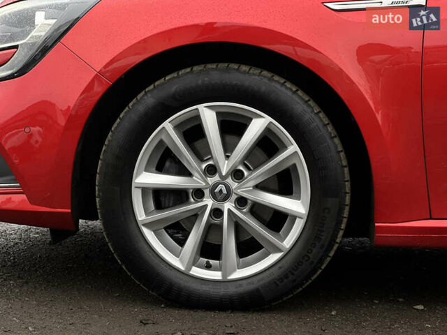 Красный Рено Меган, объемом двигателя 1.5 л и пробегом 209 тыс. км за 13665 $, фото 19 на Automoto.ua