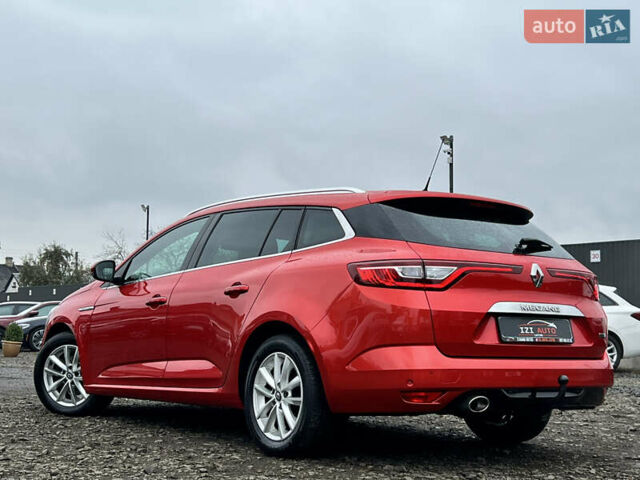 Красный Рено Меган, объемом двигателя 1.5 л и пробегом 209 тыс. км за 13665 $, фото 4 на Automoto.ua
