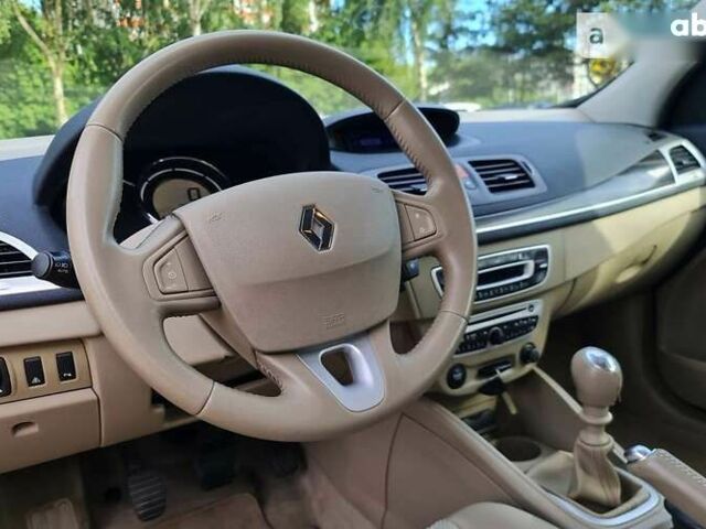 Рено Меган, объемом двигателя 1.4 л и пробегом 216 тыс. км за 6450 $, фото 13 на Automoto.ua