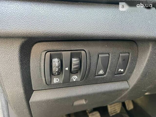 Рено Меган, об'ємом двигуна 1.5 л та пробігом 286 тис. км за 7990 $, фото 17 на Automoto.ua