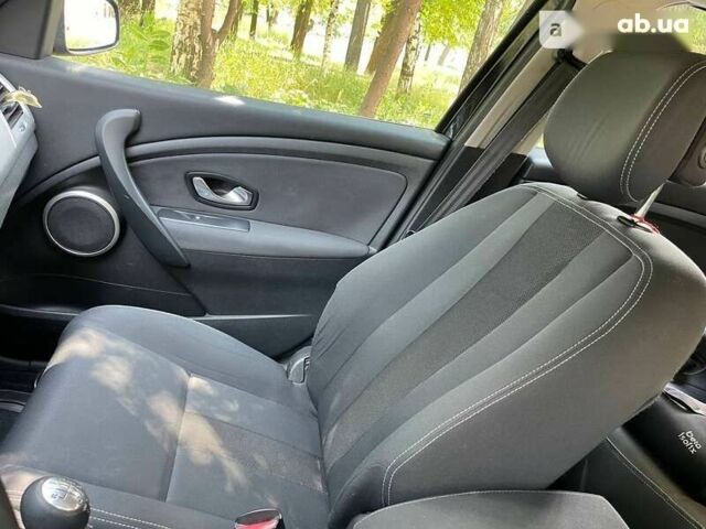Рено Меган, об'ємом двигуна 1.5 л та пробігом 286 тис. км за 7990 $, фото 25 на Automoto.ua