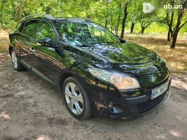 Рено Меган, объемом двигателя 1.5 л и пробегом 203 тыс. км за 8700 $, фото 1 на Automoto.ua