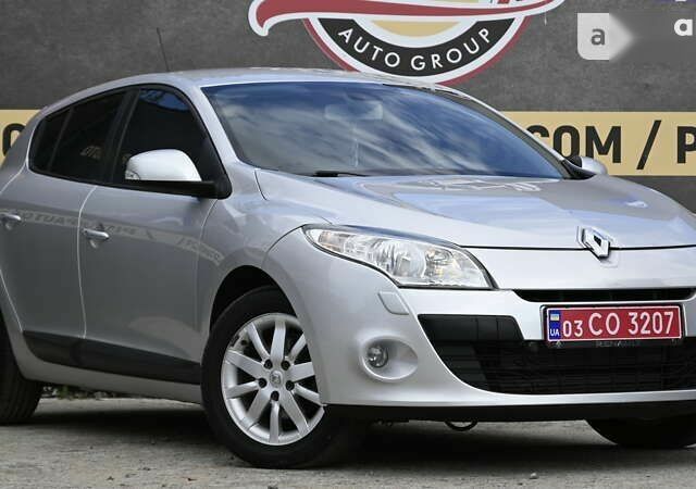 Рено Меган, объемом двигателя 1.5 л и пробегом 256 тыс. км за 7299 $, фото 1 на Automoto.ua