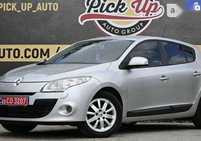 Рено Меган, объемом двигателя 1.5 л и пробегом 256 тыс. км за 7299 $, фото 9 на Automoto.ua