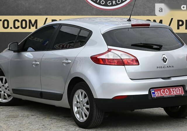 Рено Меган, объемом двигателя 1.5 л и пробегом 256 тыс. км за 7299 $, фото 16 на Automoto.ua