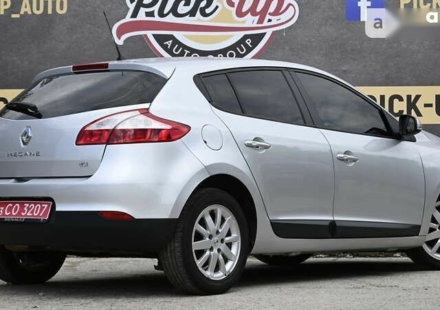 Рено Меган, объемом двигателя 1.5 л и пробегом 256 тыс. км за 7299 $, фото 24 на Automoto.ua