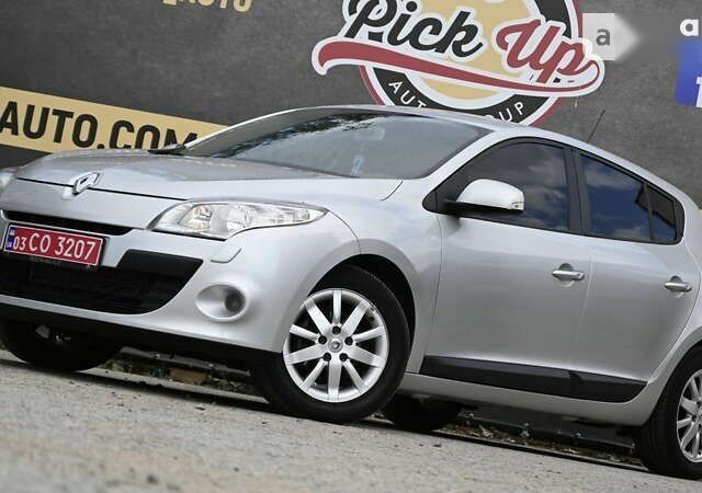 Рено Меган, объемом двигателя 1.5 л и пробегом 256 тыс. км за 7299 $, фото 11 на Automoto.ua