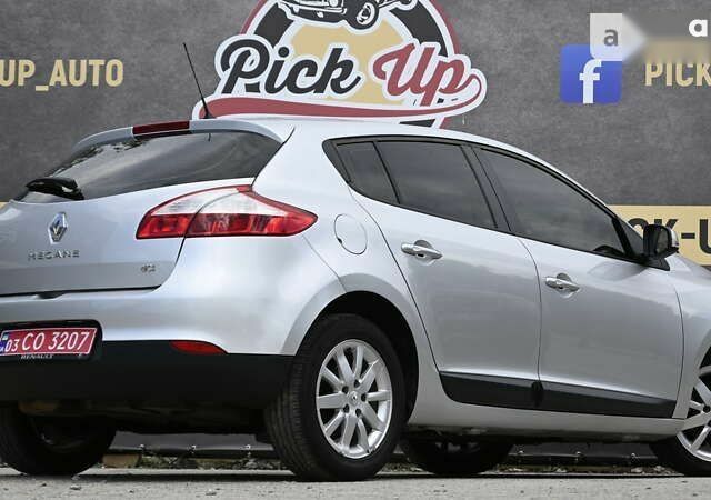 Рено Меган, объемом двигателя 1.5 л и пробегом 256 тыс. км за 7299 $, фото 25 на Automoto.ua