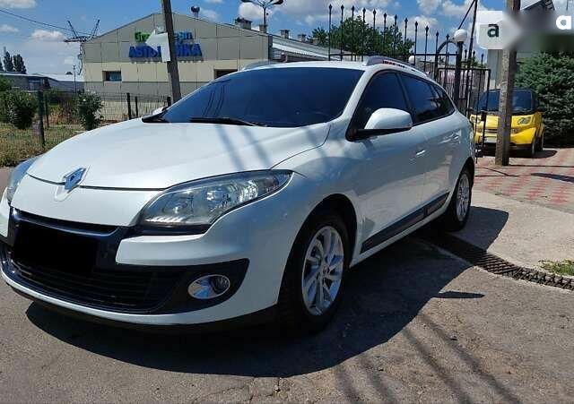 Рено Меган, объемом двигателя 1.5 л и пробегом 240 тыс. км за 6999 $, фото 2 на Automoto.ua