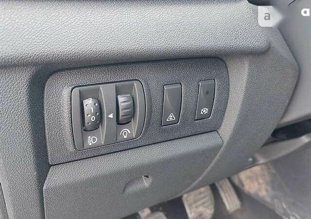 Рено Меган, объемом двигателя 1.5 л и пробегом 239 тыс. км за 8300 $, фото 14 на Automoto.ua