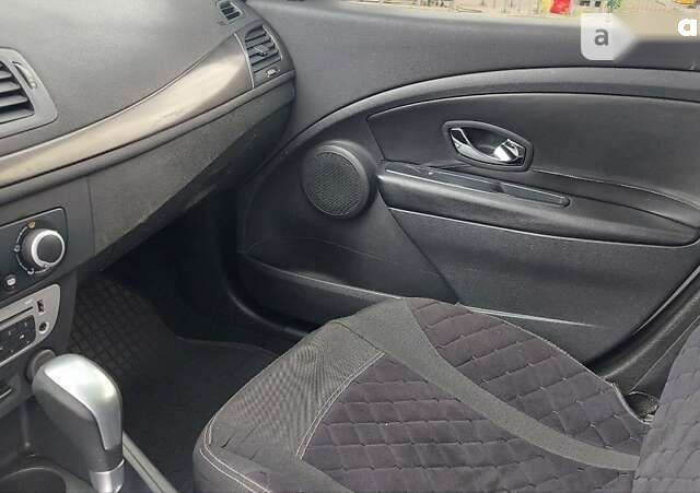 Рено Меган, объемом двигателя 1.5 л и пробегом 240 тыс. км за 6999 $, фото 14 на Automoto.ua