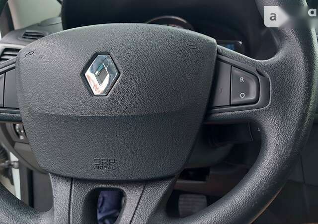 Рено Меган, объемом двигателя 1.5 л и пробегом 240 тыс. км за 6999 $, фото 18 на Automoto.ua